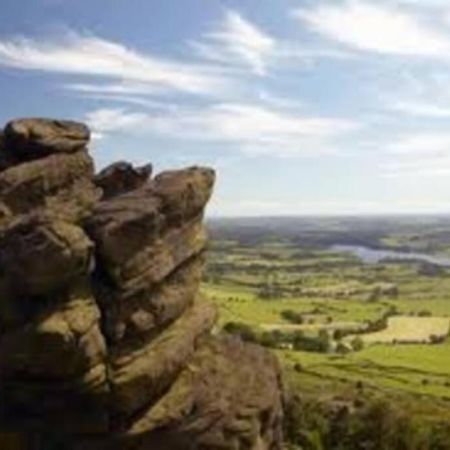Вилла Stunning Secluded Peak District Luxurious Barn Лик Экстерьер фото